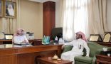 محافظ الأفلاج يلتقى عميد الدراسات الإنسانية و يبحثان تعزيز التعاون المشترك