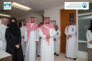 الأمير فيصل بن سلطان يدشّن «تبرعك بدمك.. عطاء وأثر» ويطّلع على التجارب الصحية والأكاديمية بمستشفى الملك عبدالله الجامعي
