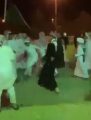 شرطة الأفلاج تقبض على شخصين لاعتدائهما على فتاة في أحد المنتزهات العامة.