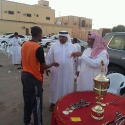ملعب أبن وحيد الرياضي