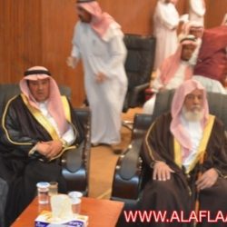 تكريم الطلاب المتفوقين