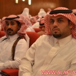 تكريم الطلاب المتفوقين