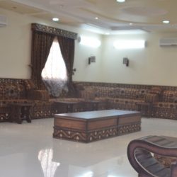 مجلس الرجال  من زاوية أخرى