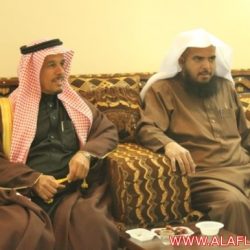 منسوبي الصحيفه في إستقبال محافظ الأفلاج