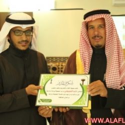 تكريم : مبارك البليف مراسل الصحيفه ومشرف الإعلام الإجتماعي في مركز التنمية الإجتماعية
