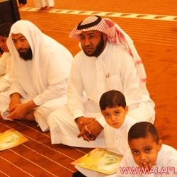 الدورة المكثفة لتحفيظ القرآن الكريم بجامع خادم الحرمين الشريفين