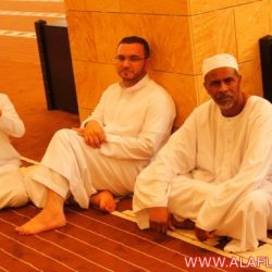 الدورة المكثفة لتحفيظ القرآن الكريم بجامع خادم الحرمين الشريفين