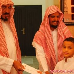 الدورة المكثفة لتحفيظ القرآن الكريم بجامع خادم الحرمين الشريفين