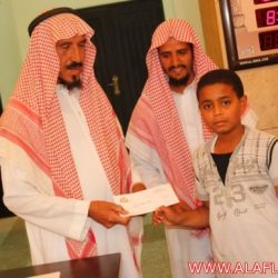 ا لدورة المكثفة لتحفيظ القرآن الكريم بجامع خادم الحرمين الشريفين