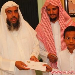 الدورة المكثفة لتحفيظ القرآن الكريم بجامع خادم الحرمين الشريفين