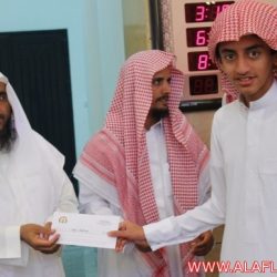 الدورة المكثفة لتحفيظ القرآن الكريم بجامع خادم الحرمين الشريفين