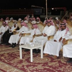 احتفال أهالي الطوال  بافتتاح المركز والشرطة