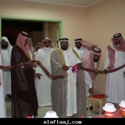 تكريم مدير كلية المجتمع الدكتور راشدالرشود